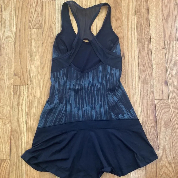 Lululemon sz 6 Ace Dress scratch match black multi excellent pre owned - Picture 4 of 12